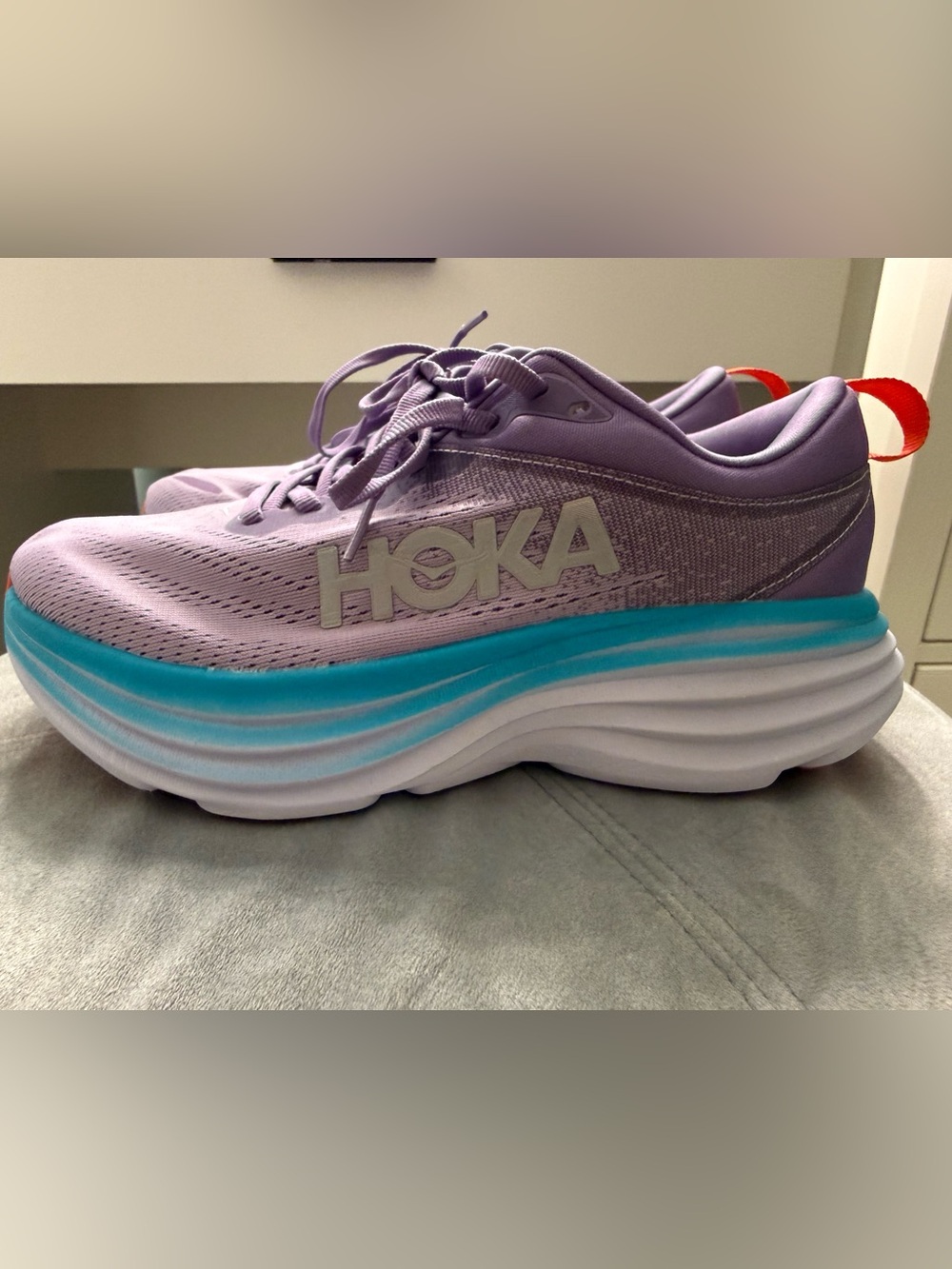 Hoka Bondi 8 Size 8.5B